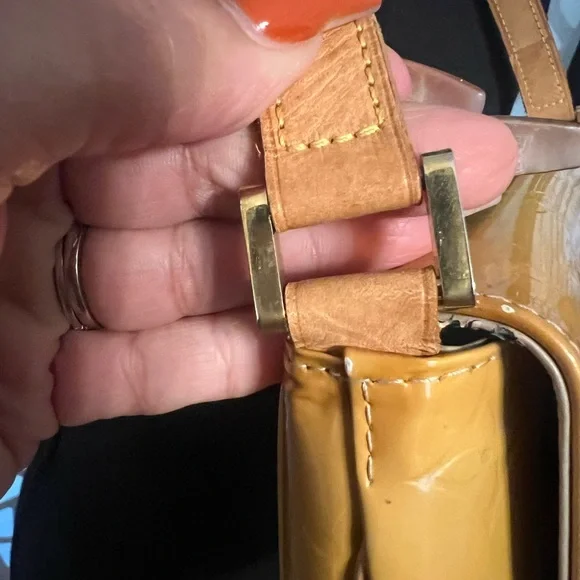 Louis Vuitton Thompson Street  Mustard Yellow Monogram Embossed Shoulder Bag - Picture 6 of 9